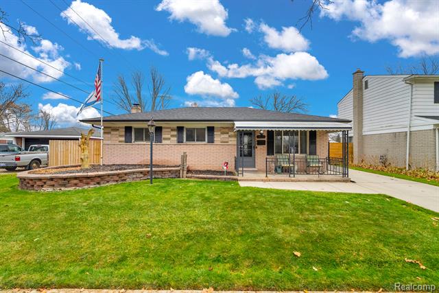 Builiding view one for 30212 Greater Mack, Saint Clair Shores, MI. 48082