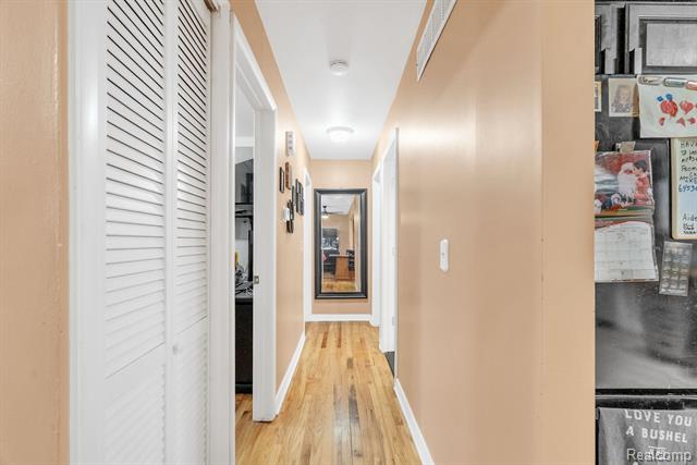 Builiding view twenty one for 30212 Greater Mack, Saint Clair Shores, MI. 48082