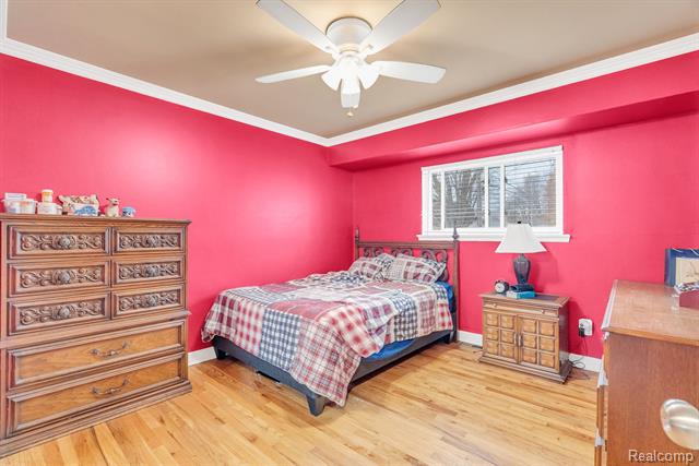 Builiding view twenty two for 30212 Greater Mack, Saint Clair Shores, MI. 48082