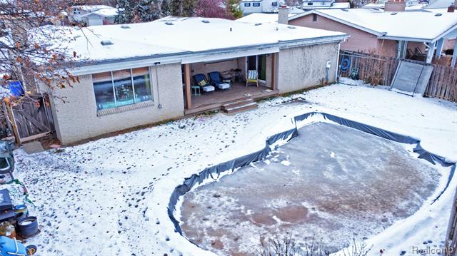 Builiding view fifty three for 8704 Edna, Warren, MI. 48093