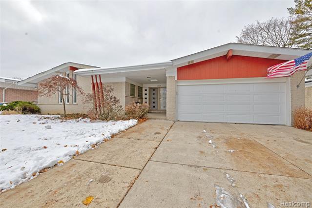 Builiding view sixty for 8704 Edna, Warren, MI. 48093