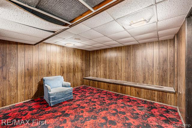 Builiding view fifteen for 31040 Champine, Saint Clair Shores, MI. 48082