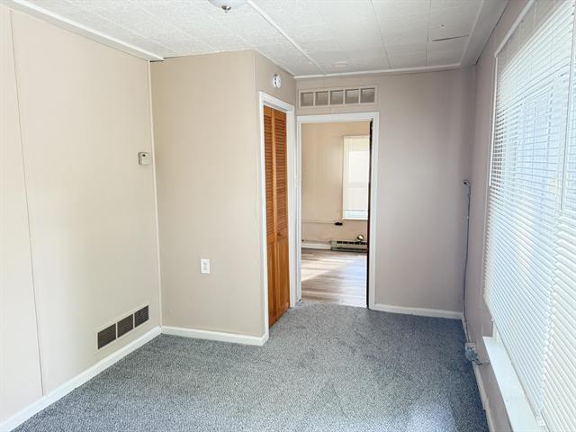 Builiding view ten for 21345 Inkster, Farmington, MI. 48336