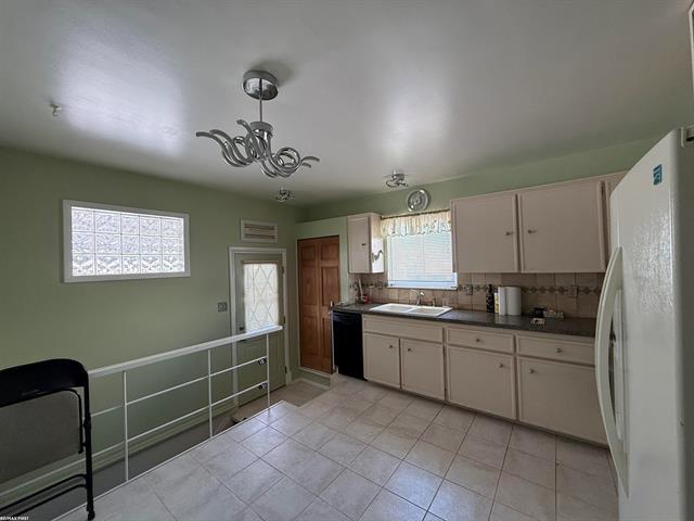 Builiding view five for 31515 Newport, Warren, MI. 48088