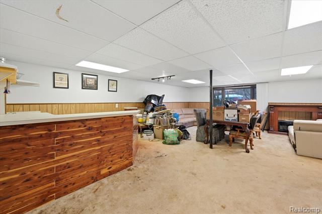 Builiding view thirty three for 21428 Lundy, Farmington, MI. 48336