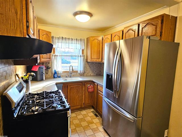 Builiding view three for 17535 Doris, Fraser, MI. 48026