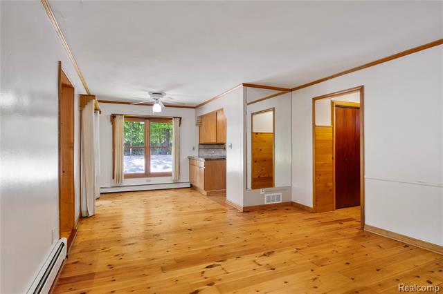 Builiding view six for 21417 Parker, Farmington, MI. 48336