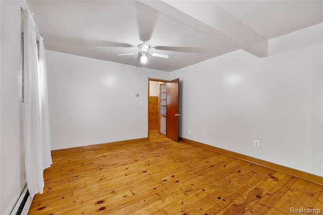 Builiding view thirty five for 21417 Parker, Farmington, MI. 48336