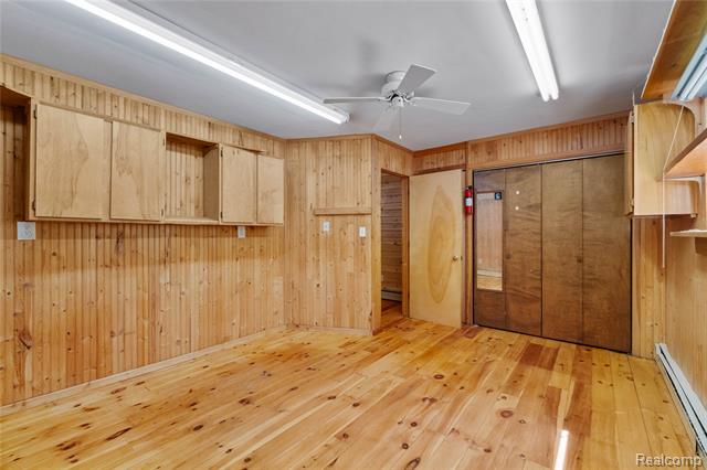 Builiding view twenty six for 21417 Parker, Farmington, MI. 48336