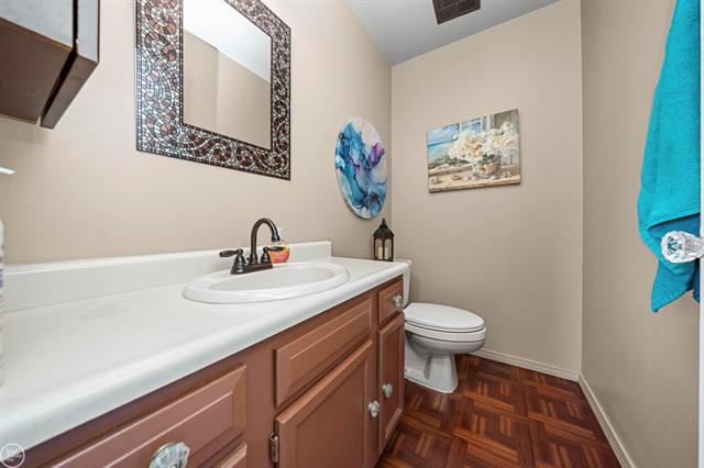 Builiding view thirteen for 31605 Juniper, Warren, MI. 48093