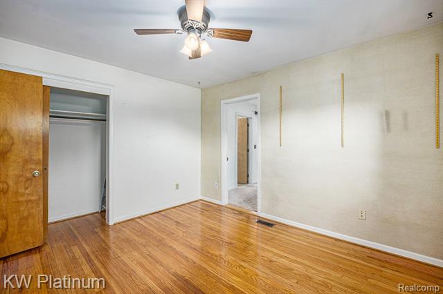 Builiding view eight for 21719 , Saint Clair Shores, MI. 48082