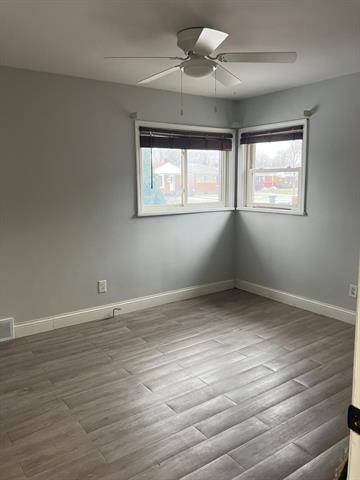 Builiding view ten for 21442 , Saint Clair Shores, MI. 48082