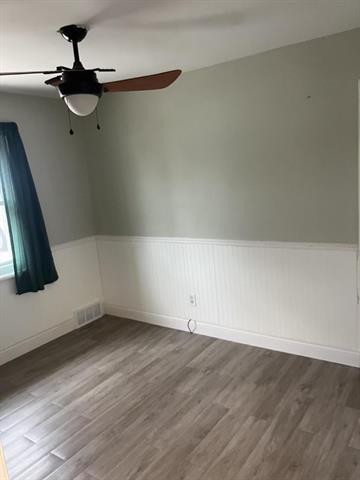 Builiding view twelve for 21442 , Saint Clair Shores, MI. 48082