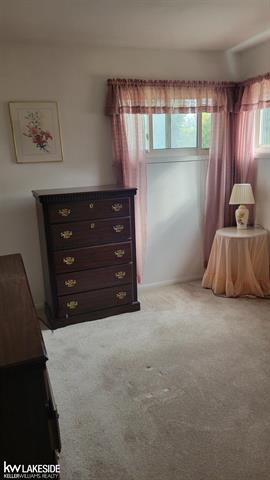 Builiding view six for 32819 Jefferson, Saint Clair Shores, MI. 48082