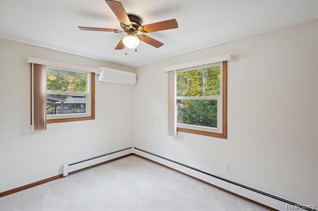 Builiding view thirteen for 21473 Lundy, Farmington, MI. 48336