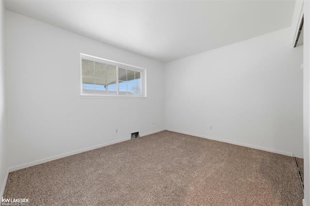 Builiding view seventeen for 14627 Masonic, Warren, MI. 48088