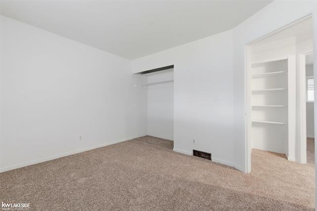 Builiding view twenty two for 14627 Masonic, Warren, MI. 48088