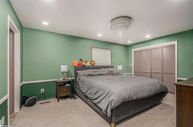 Builiding view twelve for 23418 Recreation, Saint Clair Shores, MI. 48082