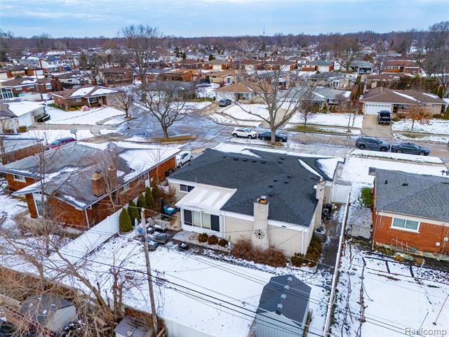 Builiding view forty five for 33367 Elgin, Sterling Heights, MI. 48310