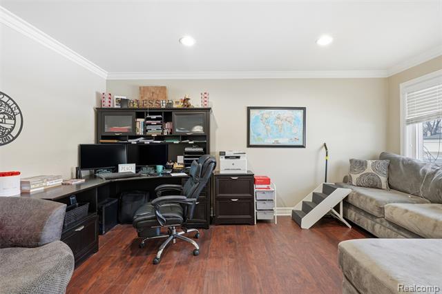 Builiding view seven for 33367 Elgin, Sterling Heights, MI. 48310