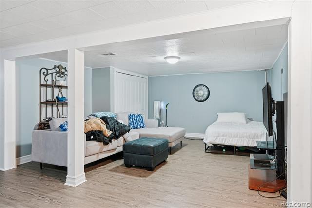 Builiding view twenty eight for 33367 Elgin, Sterling Heights, MI. 48310