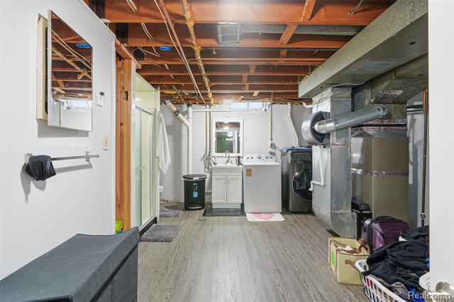 Builiding view twenty nine for 33367 Elgin, Sterling Heights, MI. 48310