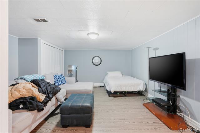 Builiding view twenty seven for 33367 Elgin, Sterling Heights, MI. 48310