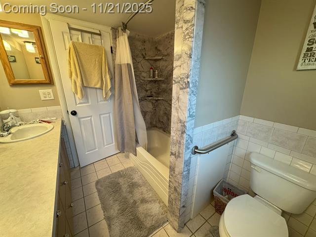 Builiding view eleven for 33148 Breckenridge D, Sterling Heights, MI. 48310