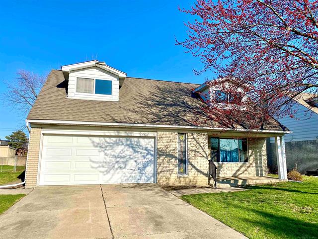 front view for 33036 Richard O Dr, Sterling Heights, Mi. 48310