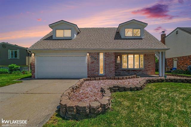 front view for 33128 Richard O Dr, Sterling Heights, Mi. 48310