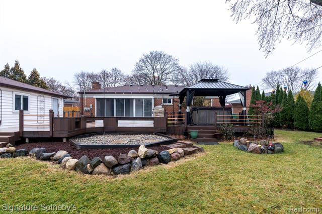 Builiding view fifty four for 32501 Eiffel, Warren, MI. 48088