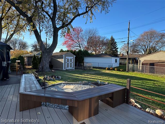 Builiding view forty for 32501 Eiffel, Warren, MI. 48088