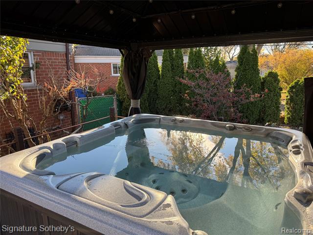 Builiding view thirty eight for 32501 Eiffel, Warren, MI. 48088