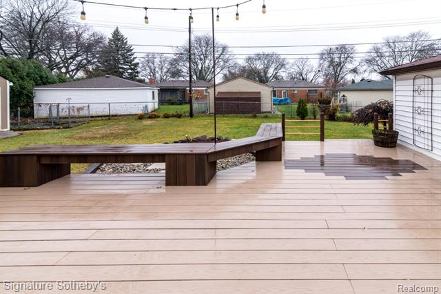 Builiding view thirty nine for 32501 Eiffel, Warren, MI. 48088