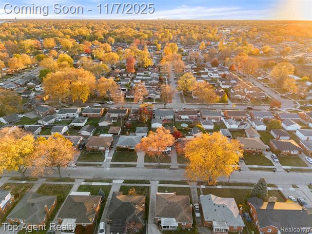 Builiding view thirty nine for 22900 Playview, Saint Clair Shores, MI. 48082