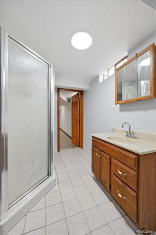 Builiding view twenty three for 33058 Ione, Sterling Heights, MI. 48310