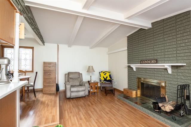 Builiding view eight for 33230 Morrison, Sterling Heights, MI. 48312