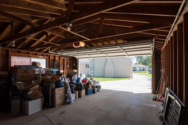 Builiding view forty nine for 33230 Morrison, Sterling Heights, MI. 48312