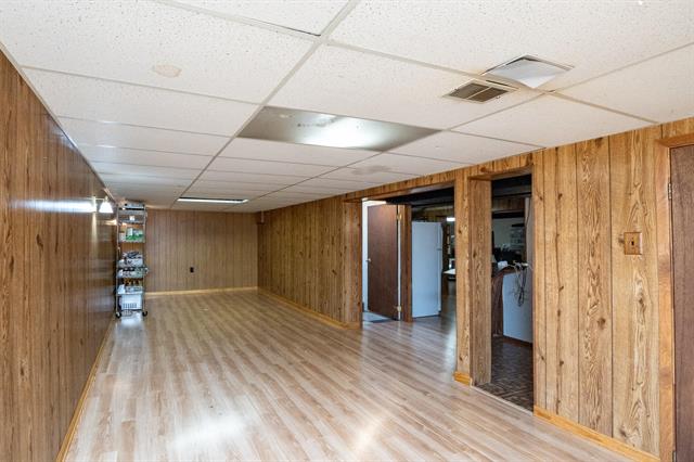 Builiding view thirty eight for 33230 Morrison, Sterling Heights, MI. 48312