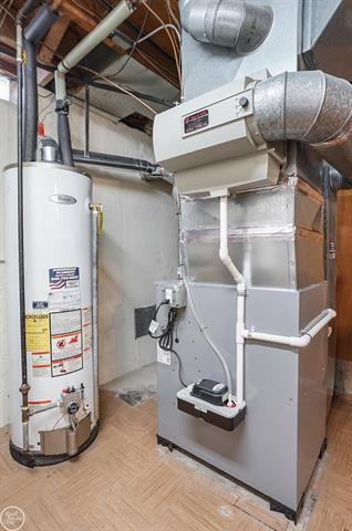 Builiding view twenty two for 33770 Orban, Sterling Heights, MI. 48310