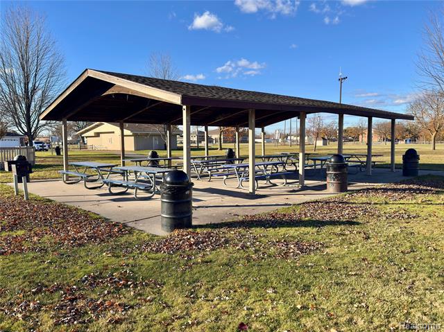 Builiding view forty nine for 16970 Park, Fraser, MI. 48026