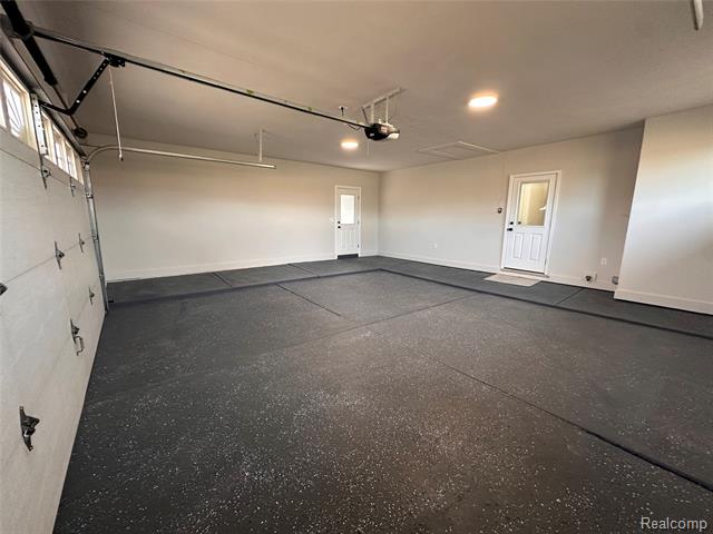 Builiding view forty one for 16970 Park, Fraser, MI. 48026