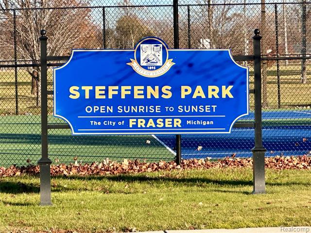 Builiding view forty three for 16970 Park, Fraser, MI. 48026