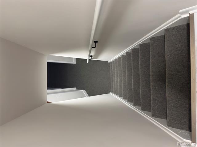 Builiding view thirty two for 16970 Park, Fraser, MI. 48026