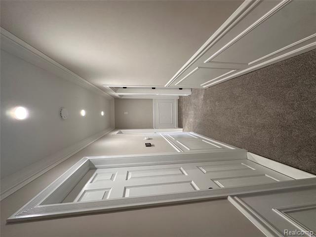 Builiding view twenty one for 16970 Park, Fraser, MI. 48026