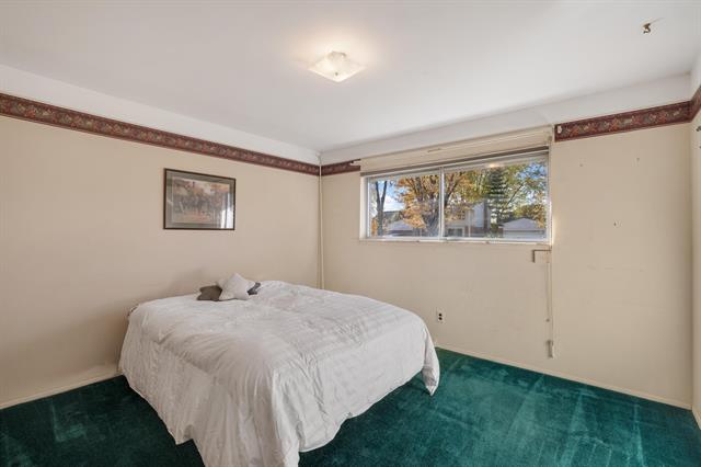 Builiding view nineteen for 33538 Somerset, Sterling Heights, MI. 48312