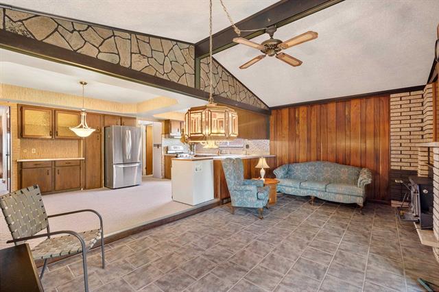 Builiding view thirteen for 33538 Somerset, Sterling Heights, MI. 48312