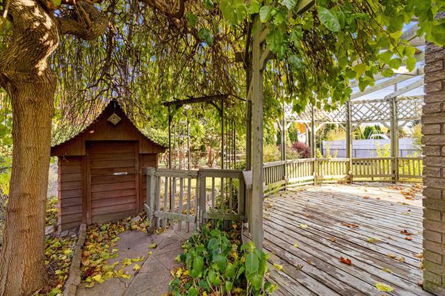 Builiding view thirty three for 33538 Somerset, Sterling Heights, MI. 48312