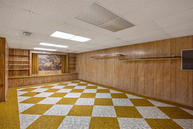 Builiding view twenty nine for 33538 Somerset, Sterling Heights, MI. 48312