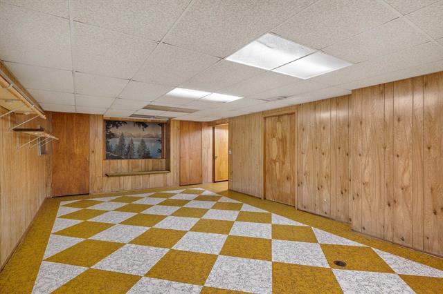 Builiding view twenty seven for 33538 Somerset, Sterling Heights, MI. 48312